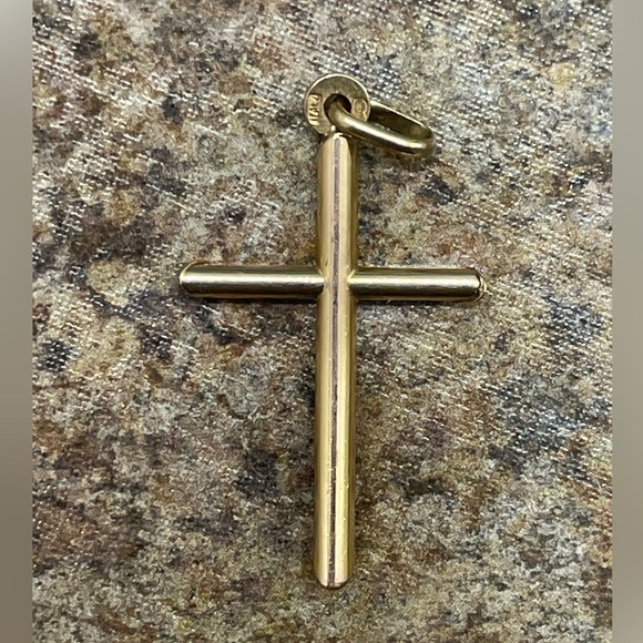 10K Yellow Gold (18mm) Plain Hollow Cross Pendant Only - Picture 8 of 14